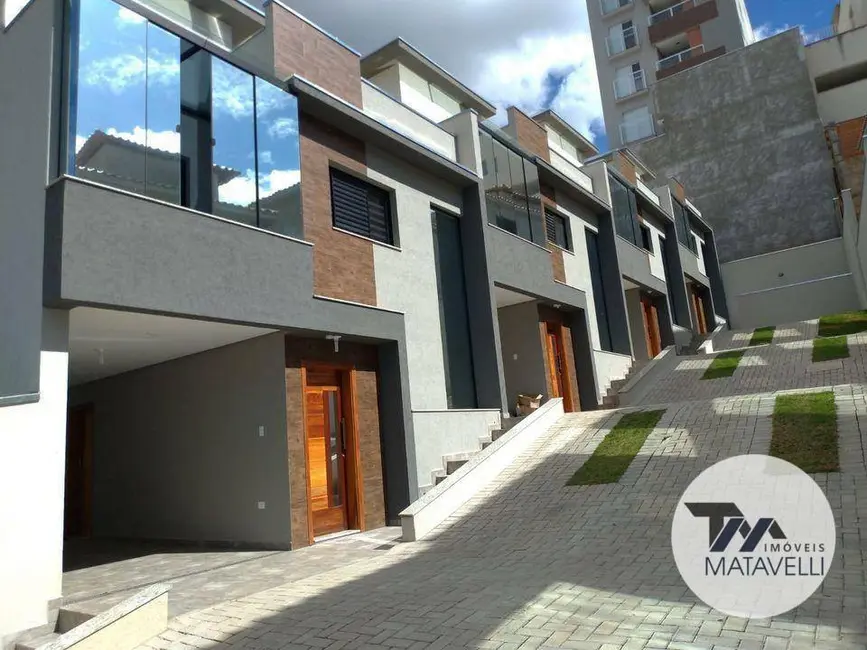 Foto 2 de Casa com 2 quartos à venda, 100m2 em Residencial Morumbí, Pocos De Caldas - MG