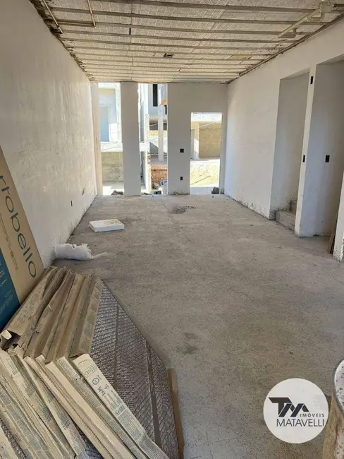 Casa com 3 quartos à venda, 180m2 em Jardim Vitória V, Pocos De Caldas - MG - imagem 6 Foto 6 de Casa com 3 quartos à venda, 180m2 em Jardim Vitória V, Pocos De Caldas - MG