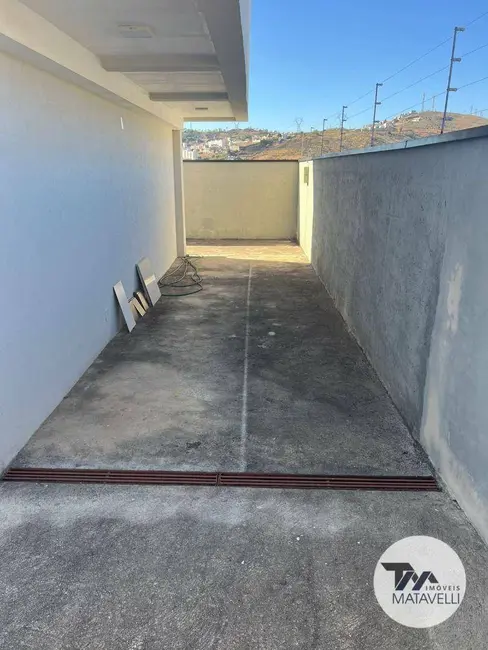 Foto 2 de Casa com 3 quartos à venda, 105m2 em Jardim Vitória IV, Pocos De Caldas - MG