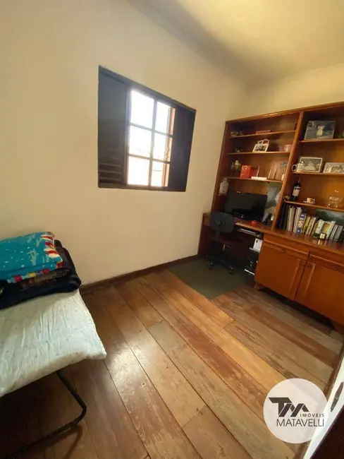 Casa com 3 quartos à venda, 119m2 em Jardim Esperança, Pocos De Caldas - MG - imagem 6 Foto 6 de Casa com 3 quartos à venda, 119m2 em Jardim Esperança, Pocos De Caldas - MG