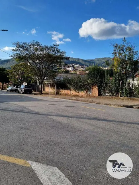 Foto 1 de Terreno / Lote à venda, 600m2 em Jardim São Paulo, Pocos De Caldas - MG