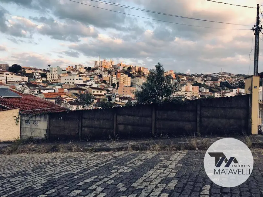 Foto 1 de Terreno / Lote à venda, 280m2 em São Conrado, Pocos De Caldas - MG