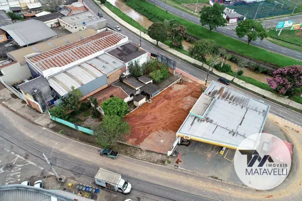 Foto 1 de Terreno / Lote à venda, 381m2 em Jardim Country Club, Pocos De Caldas - MG