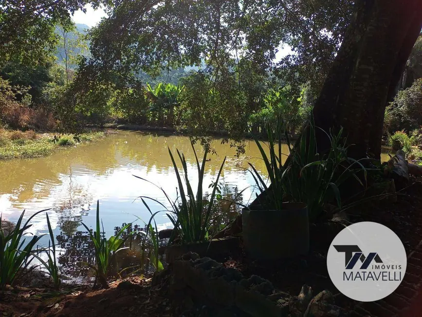 Chácara com 4 quartos à venda, 300m2 em Centro, Pocos De Caldas - MG - imagem 9 Foto 9 de Chácara com 4 quartos à venda, 300m2 em Centro, Pocos De Caldas - MG