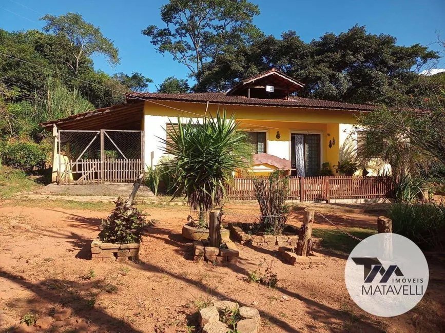 Chácara com 4 quartos à venda, 300m2 em Centro, Pocos De Caldas - MG - imagem 6 Foto 6 de Chácara com 4 quartos à venda, 300m2 em Centro, Pocos De Caldas - MG