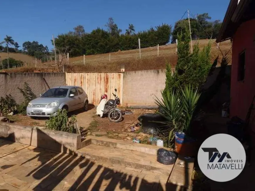 Foto 4 de Chácara com 3 quartos à venda, 700m2 em Bandeira Do Sul - MG