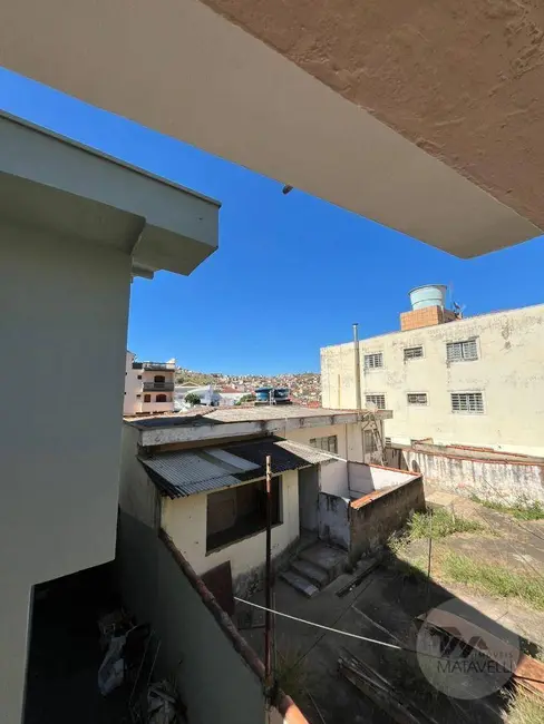 Foto 8 de Casa com 2 quartos à venda, 65m2 em Jardim Santa Rosália, Pocos De Caldas - MG