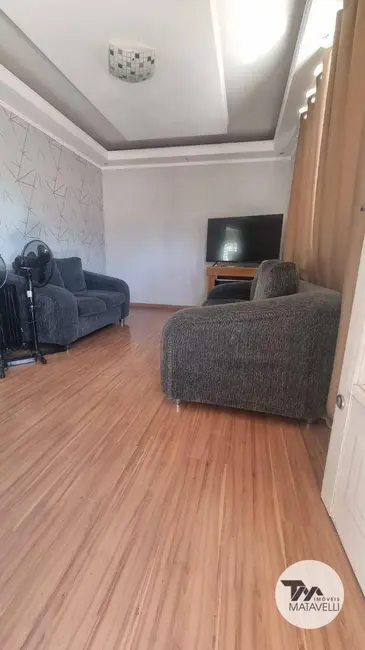 Foto 4 de Chácara com 3 quartos à venda, 160m2 em Loteamento Residencial Santa Clara II, Pocos De Caldas - MG