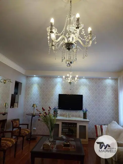 Casa com 3 quartos à venda, 300m2 em Jardim Centenário, Pocos De Caldas - MG - imagem 9 Foto 9 de Casa com 3 quartos à venda, 300m2 em Jardim Centenário, Pocos De Caldas - MG