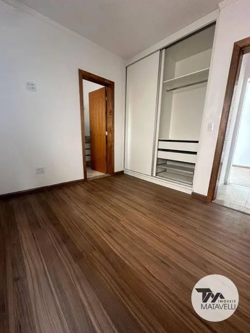 Casa com 2 quartos à venda, 400m2 em Jardim Quisisana, Pocos De Caldas - MG - imagem 9 Foto 9 de Casa com 2 quartos à venda, 400m2 em Jardim Quisisana, Pocos De Caldas - MG