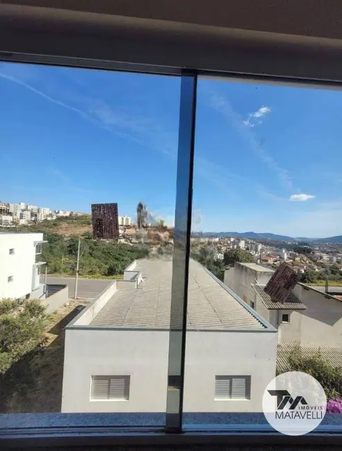 Foto 4 de Apartamento com 2 quartos à venda, 50m2 em Jardim Bandeirantes, Pocos De Caldas - MG