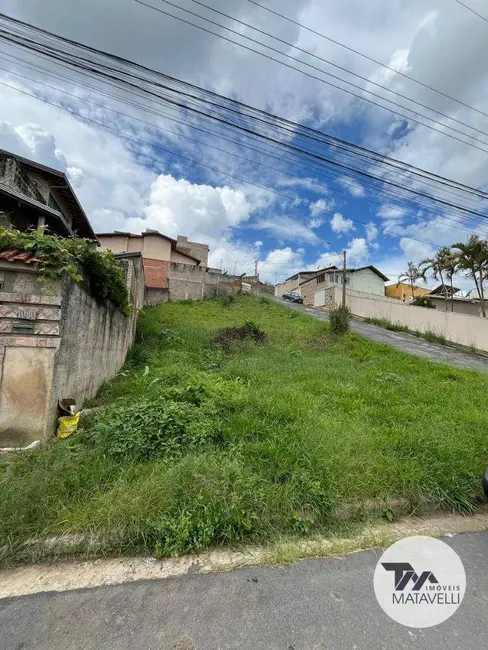 Terreno / Lote à venda, 344m2 em Estância São José, Pocos De Caldas - MG - imagem 3 Foto 3 de Terreno / Lote à venda, 344m2 em Estância São José, Pocos De Caldas - MG
