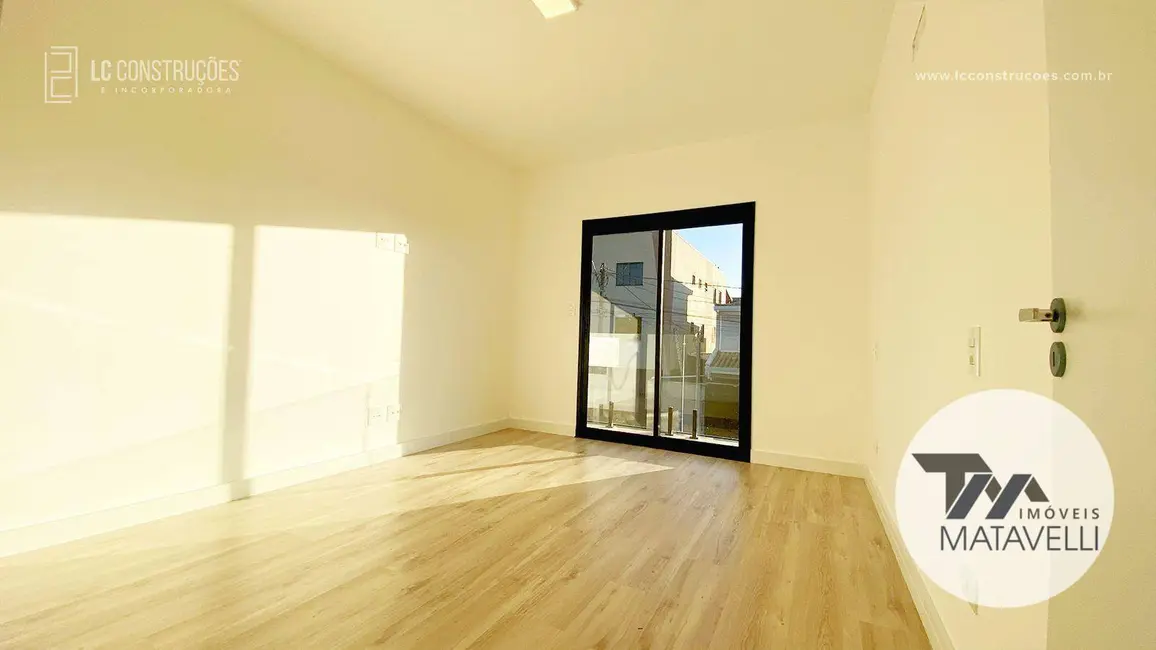 Casa com 3 quartos à venda, 200m2 em Jardim das Acácias, Pocos De Caldas - MG - imagem 8 Foto 8 de Casa com 3 quartos à venda, 200m2 em Jardim das Acácias, Pocos De Caldas - MG