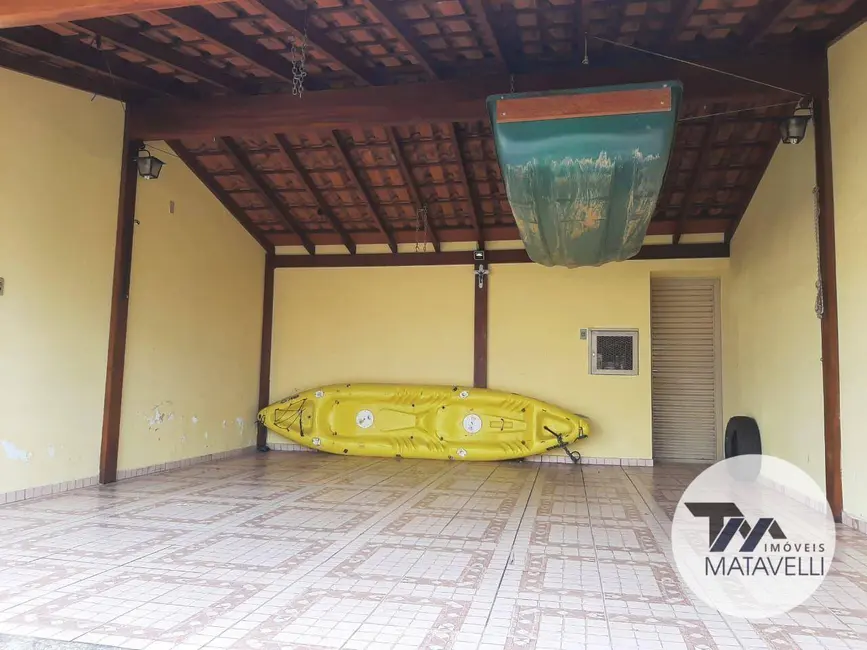 Casa com 4 quartos à venda, 231m2 em Jardim Vitória, Pocos De Caldas - MG - imagem 5 Foto 5 de Casa com 4 quartos à venda, 231m2 em Jardim Vitória, Pocos De Caldas - MG