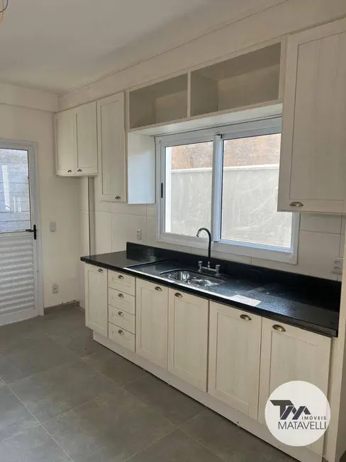 Casa de Condomínio com 3 quartos à venda, 130m2 em Residencial Morumbí, Pocos De Caldas - MG - imagem 7 Foto 7 de Casa de Condomínio com 3 quartos à venda, 130m2 em Residencial Morumbí, Pocos De Caldas - MG