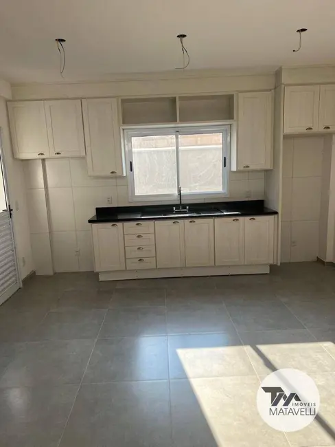 Casa de Condomínio com 3 quartos à venda, 130m2 em Residencial Morumbí, Pocos De Caldas - MG - imagem 4 Foto 4 de Casa de Condomínio com 3 quartos à venda, 130m2 em Residencial Morumbí, Pocos De Caldas - MG