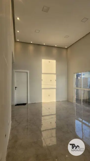 Casa com 3 quartos à venda, 160m2 em Jardim Bandeirantes, Pocos De Caldas - MG - imagem 4 Foto 4 de Casa com 3 quartos à venda, 160m2 em Jardim Bandeirantes, Pocos De Caldas - MG