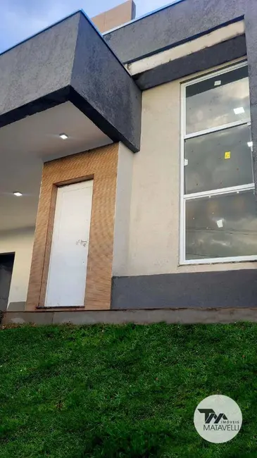 Foto 2 de Casa com 3 quartos à venda, 160m2 em Jardim Bandeirantes, Pocos De Caldas - MG
