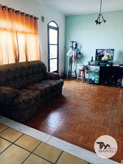 Casa com 3 quartos à venda, 140m2 em Santa Ângela, Pocos De Caldas - MG - imagem 5 Foto 5 de Casa com 3 quartos à venda, 140m2 em Santa Ângela, Pocos De Caldas - MG