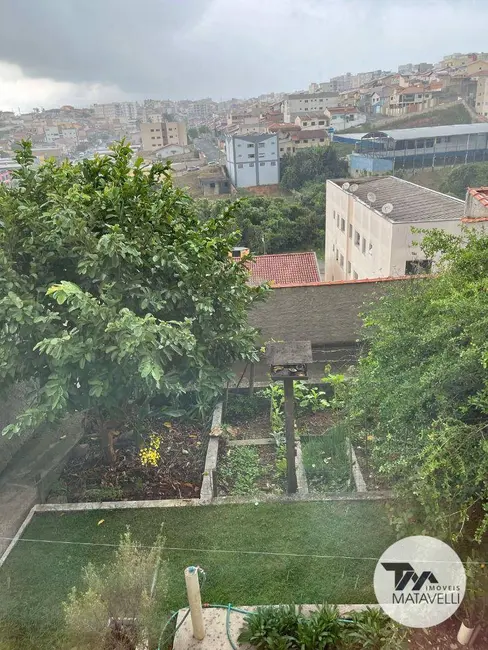 Casa de Condomínio com 3 quartos à venda, 300m2 em Jardim Ipê, Pocos De Caldas - MG - imagem 7 Foto 7 de Casa de Condomínio com 3 quartos à venda, 300m2 em Jardim Ipê, Pocos De Caldas - MG