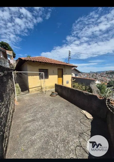 Foto 2 de Casa com 3 quartos à venda, 303m2 em Santo André, Pocos De Caldas - MG