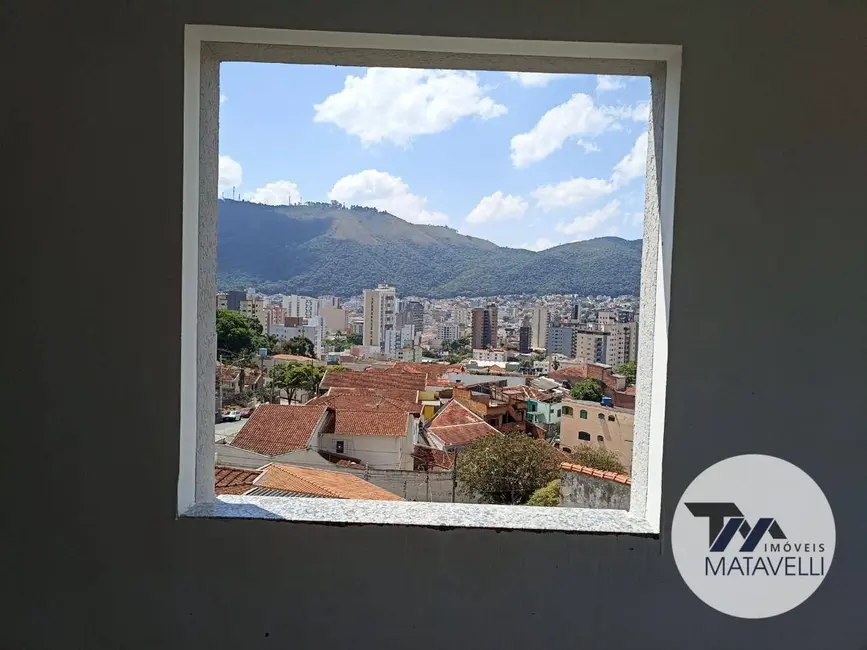 Foto 2 de Apartamento com 3 quartos à venda, 83m2 em Centro, Pocos De Caldas - MG