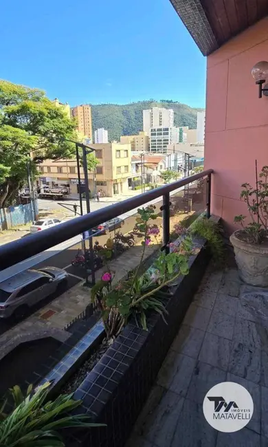 Apartamento com 4 quartos à venda, 282m2 em Centro, Pocos De Caldas - MG - imagem 5 Foto 5 de Apartamento com 4 quartos à venda, 282m2 em Centro, Pocos De Caldas - MG