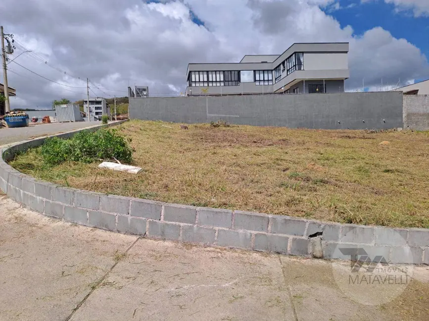 Foto 1 de Terreno / Lote à venda, 450m2 em Jardim Europa, Pocos De Caldas - MG