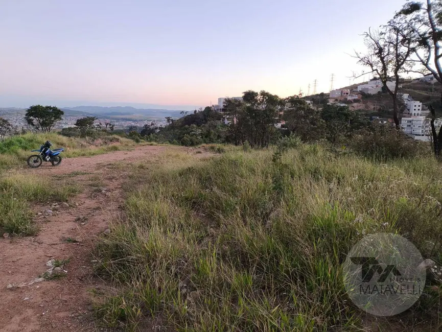 Foto 1 de Terreno / Lote à venda, 250m2 em Jardim Bandeirantes, Pocos De Caldas - MG