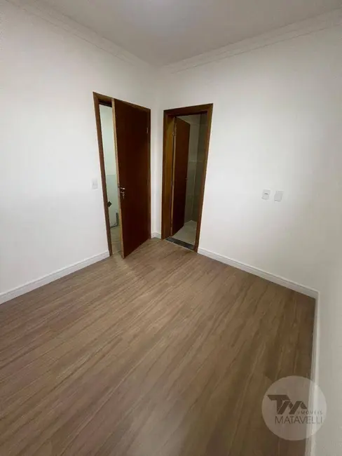 Casa com 3 quartos à venda, 160m2 em Jardim Ipê, Pocos De Caldas - MG - imagem 4 Foto 4 de Casa com 3 quartos à venda, 160m2 em Jardim Ipê, Pocos De Caldas - MG