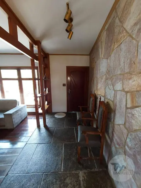 Casa de Condomínio com 3 quartos à venda, 324m2 em São Geraldo, Pocos De Caldas - MG - imagem 6 Foto 6 de Casa de Condomínio com 3 quartos à venda, 324m2 em São Geraldo, Pocos De Caldas - MG