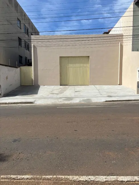 Foto 1 de Armazém / Galpão para alugar, 300m2 em Jardim Quisisana, Pocos De Caldas - MG