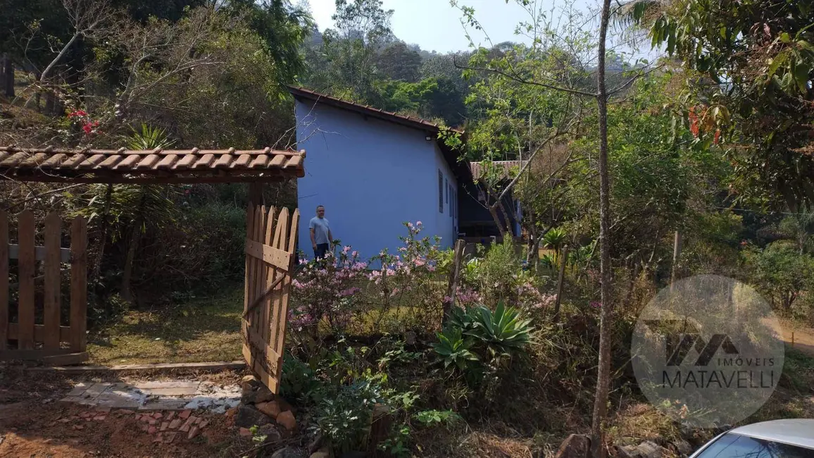 Chácara com 1 quarto à venda, 400m2 em Caldas - MG - imagem 2 Foto 2 de Chácara com 1 quarto à venda, 400m2 em Caldas - MG
