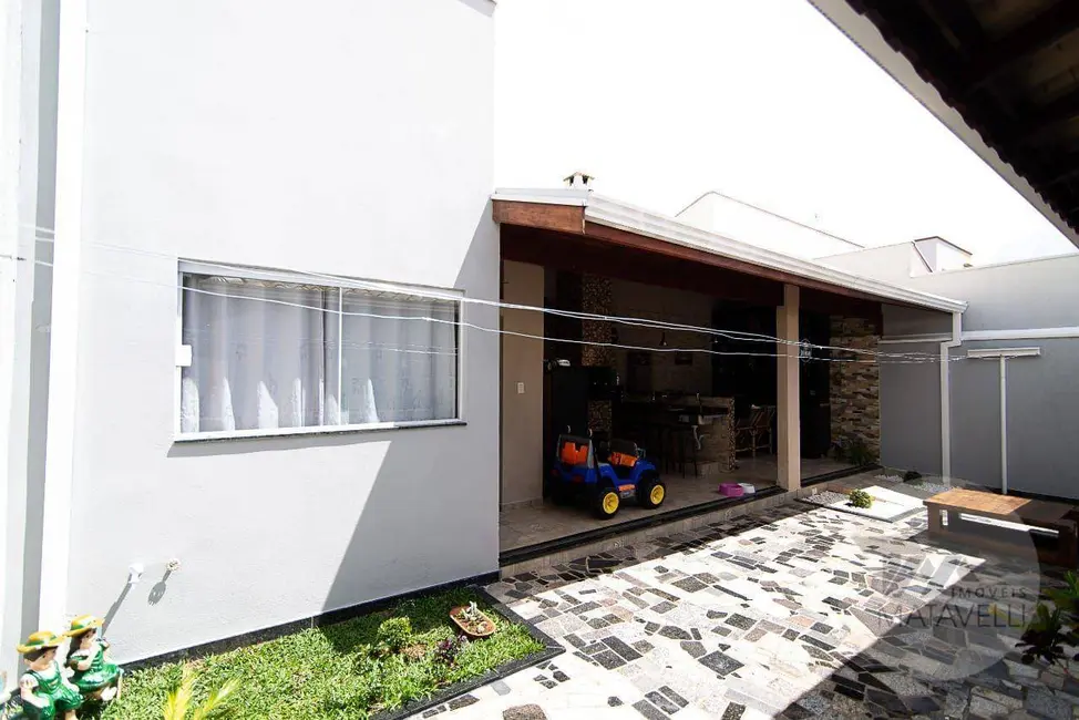 Casa de Condomínio com 3 quartos à venda, 150m2 em Campo das Antas, Pocos De Caldas - MG - imagem 7 Foto 7 de Casa de Condomínio com 3 quartos à venda, 150m2 em Campo das Antas, Pocos De Caldas - MG