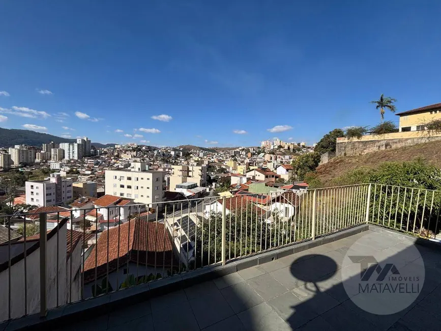 Casa de Condomínio com 3 quartos à venda, 264m2 em Santa Ângela, Pocos De Caldas - MG - imagem 9 Foto 9 de Casa de Condomínio com 3 quartos à venda, 264m2 em Santa Ângela, Pocos De Caldas - MG