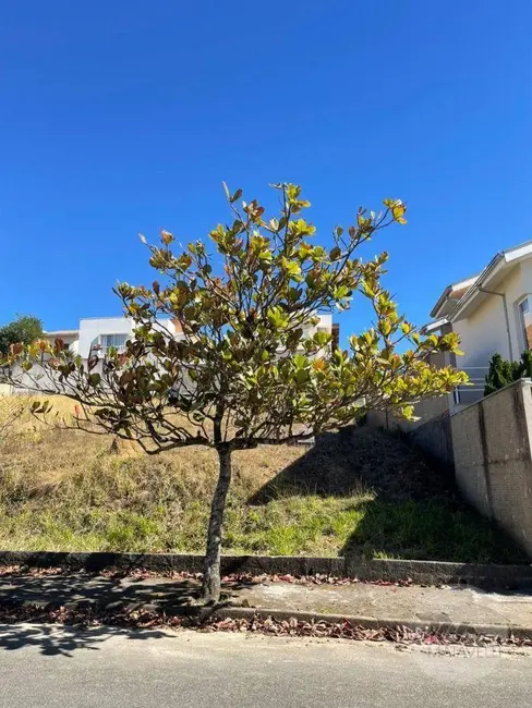 Terreno / Lote à venda, 420m2 em Jardim Europa, Pocos De Caldas - MG - imagem 2 Foto 2 de Terreno / Lote à venda, 420m2 em Jardim Europa, Pocos De Caldas - MG