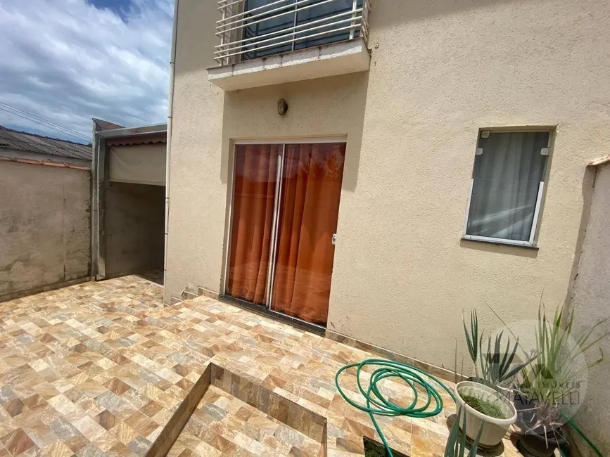 Foto 1 de Casa de Condomínio com 2 quartos à venda, 90m2 em Jardim Country Club, Pocos De Caldas - MG
