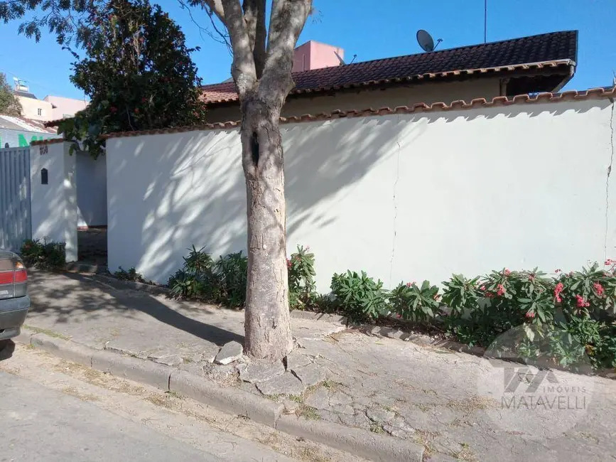 Casa de Condomínio com 3 quartos à venda, 455m2 em Jardim Country Club, Pocos De Caldas - MG - imagem 5 Foto 5 de Casa de Condomínio com 3 quartos à venda, 455m2 em Jardim Country Club, Pocos De Caldas - MG