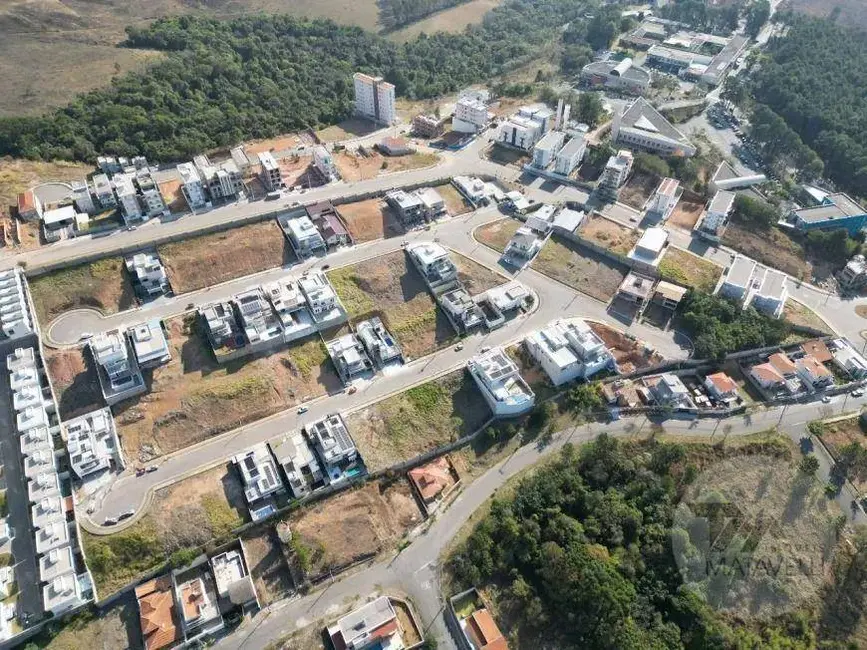 Casa de Condomínio com 6 quartos à venda, 420m2 em Pocos De Caldas - MG - imagem 7 Foto 7 de Casa de Condomínio com 6 quartos à venda, 420m2 em Pocos De Caldas - MG