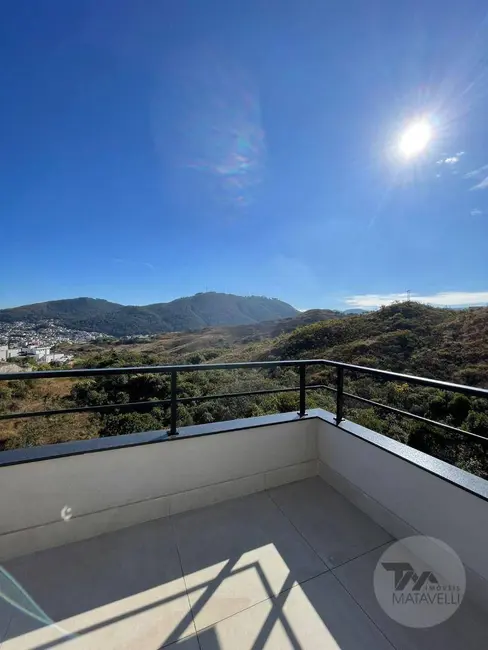 Casa de Condomínio com 3 quartos à venda, 549m2 em Jardim Europa, Pocos De Caldas - MG - imagem 4 Foto 4 de Casa de Condomínio com 3 quartos à venda, 549m2 em Jardim Europa, Pocos De Caldas - MG