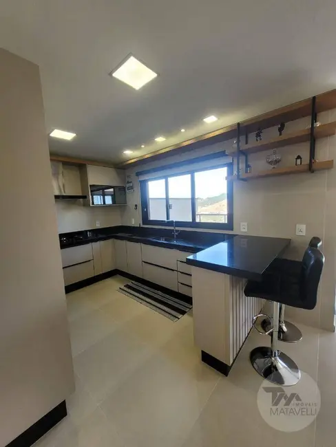 Casa de Condomínio com 2 quartos à venda, 200m2 em Morada dos Pássaros, Pocos De Caldas - MG - imagem 7 Foto 7 de Casa de Condomínio com 2 quartos à venda, 200m2 em Morada dos Pássaros, Pocos De Caldas - MG