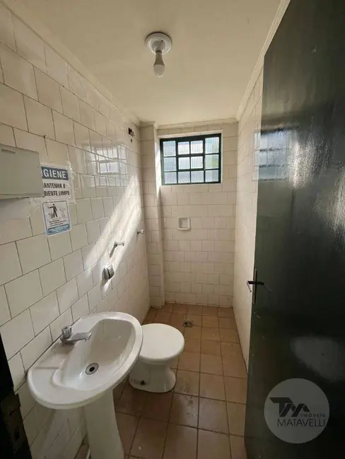 Armazém / Galpão à venda, 500m2 em São José, Pocos De Caldas - MG - imagem 4 Foto 4 de Armazém / Galpão à venda, 500m2 em São José, Pocos De Caldas - MG