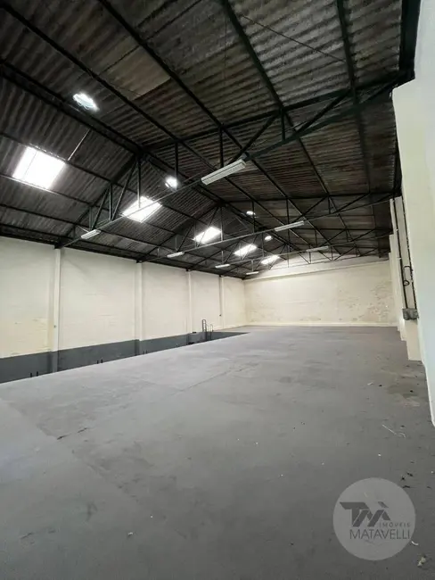 Armazém / Galpão à venda, 500m2 em São José, Pocos De Caldas - MG - imagem 7 Foto 7 de Armazém / Galpão à venda, 500m2 em São José, Pocos De Caldas - MG