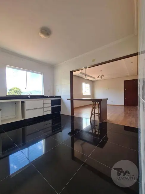 Apartamento com 3 quartos para alugar, 122m2 em Jardim Filipino, Pocos De Caldas - MG - imagem 4 Foto 4 de Apartamento com 3 quartos para alugar, 122m2 em Jardim Filipino, Pocos De Caldas - MG