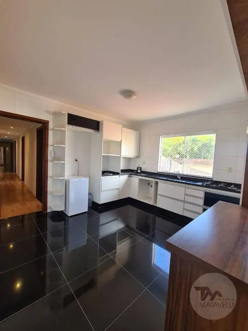 Apartamento com 3 quartos para alugar, 122m2 em Jardim Filipino, Pocos De Caldas - MG - imagem 5 Foto 5 de Apartamento com 3 quartos para alugar, 122m2 em Jardim Filipino, Pocos De Caldas - MG