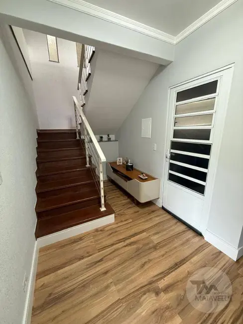 Casa de Condomínio com 3 quartos à venda, 240m2 em Santa Ângela, Pocos De Caldas - MG - imagem 9 Foto 9 de Casa de Condomínio com 3 quartos à venda, 240m2 em Santa Ângela, Pocos De Caldas - MG