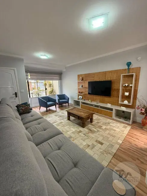 Casa de Condomínio com 3 quartos à venda, 240m2 em Santa Ângela, Pocos De Caldas - MG - imagem 5 Foto 5 de Casa de Condomínio com 3 quartos à venda, 240m2 em Santa Ângela, Pocos De Caldas - MG