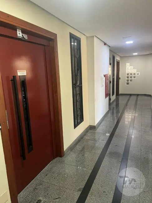 Apartamento com 3 quartos à venda, 256m2 em Centro, Pocos De Caldas - MG - imagem 8 Foto 8 de Apartamento com 3 quartos à venda, 256m2 em Centro, Pocos De Caldas - MG