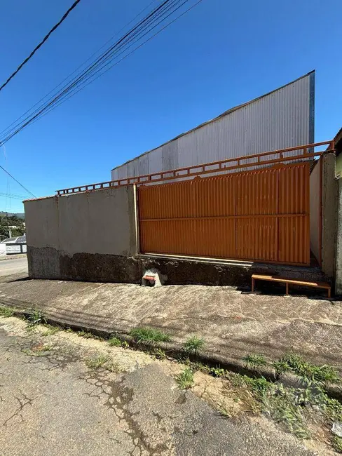 Armazém / Galpão para alugar, 500m2 em Jardim Philadélphia, Pocos De Caldas - MG - imagem 2 Foto 2 de Armazém / Galpão para alugar, 500m2 em Jardim Philadélphia, Pocos De Caldas - MG