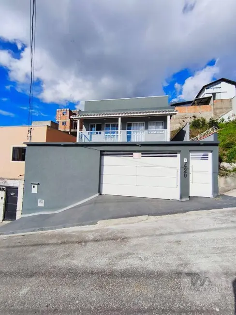 Casa de Condomínio com 3 quartos à venda, 250m2 em Jardim Bandeirantes, Pocos De Caldas - MG - imagem 1 Foto 1 de Casa de Condomínio com 3 quartos à venda, 250m2 em Jardim Bandeirantes, Pocos De Caldas - MG